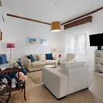 Casa De Da Avo Tina Holiday home Armacao de Pera