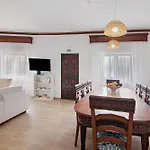 Casa De Da Avo Tina Holiday home