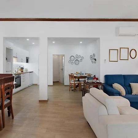 Casa De Da Avo Tina Semesterbostad Armação de Pêra